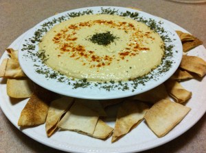 Hummus with Pita Chips